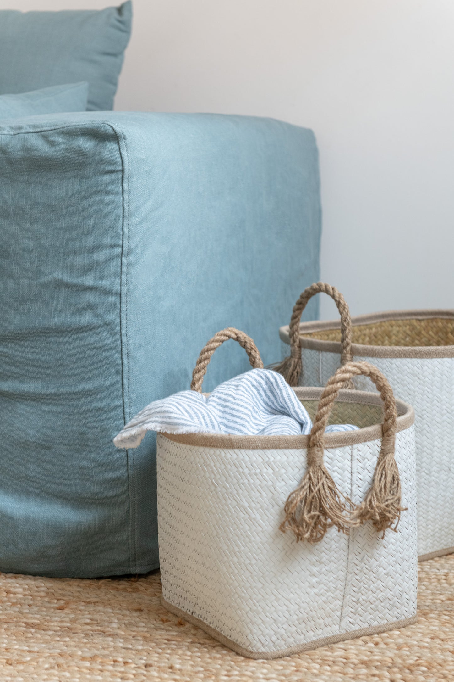 Set Of 3 Baskets Palm Leaf Natural/White