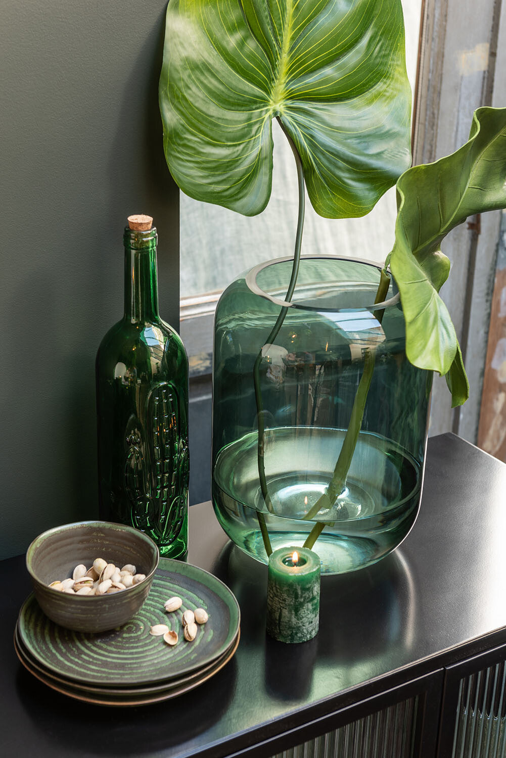 Vaas Rond Hoog Groen Glas Medium met groen blad in